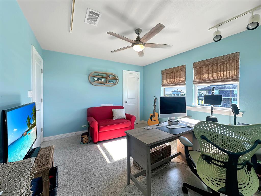808 Pinata Drive, Crystal Beach, Texas image 38