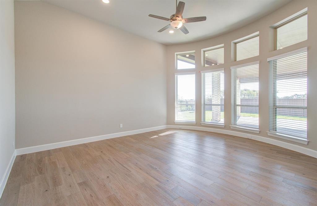 5226 Elk Meadows Lane, Manvel, Texas image 35