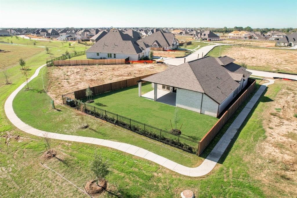 5226 Elk Meadows Lane, Manvel, Texas image 47