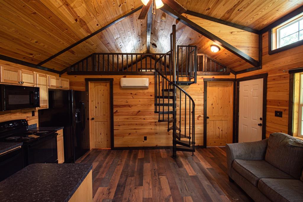 401 Berry Lane, Somerville, Texas image 24