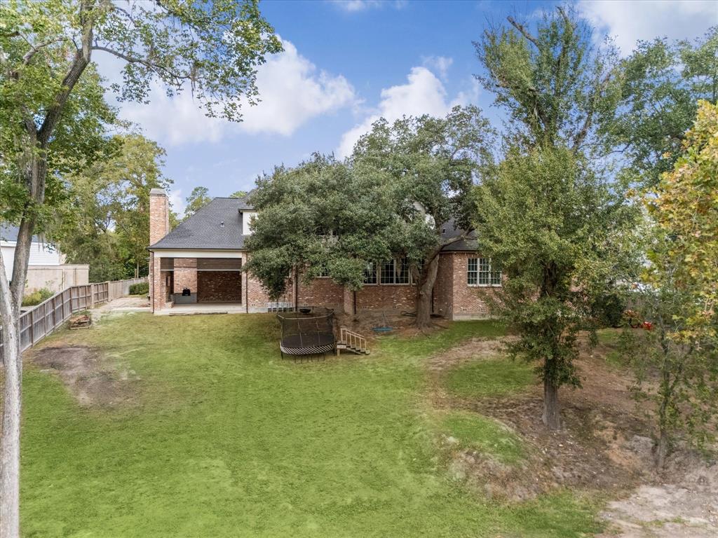 3 Warrenton Drive