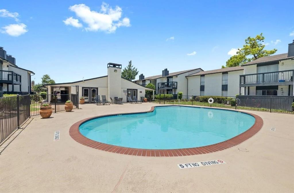 10101 Forum Park Drive 2075