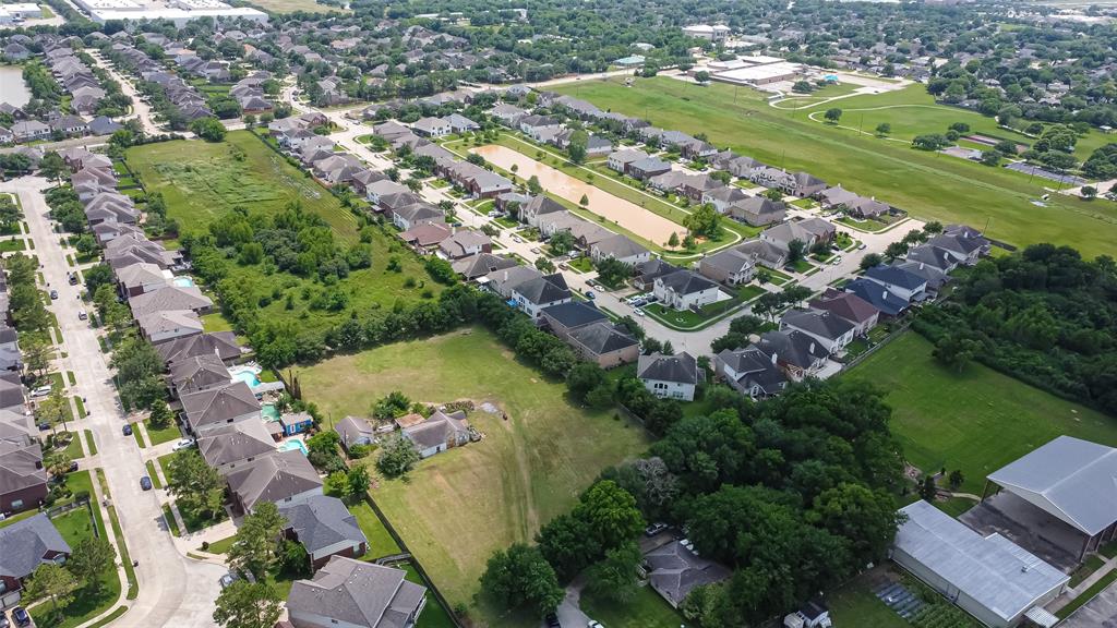 11211 S Dargail Street, Sugar Land, Texas image 33