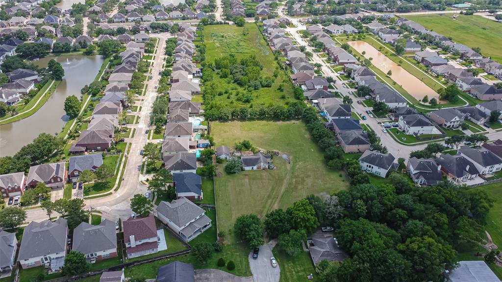 11211 S Dargail Street, Sugar Land, Texas image 34