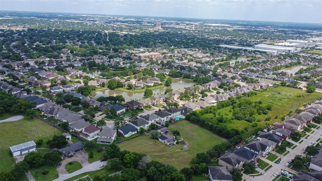 11211 S Dargail Street, Sugar Land, Texas image 36