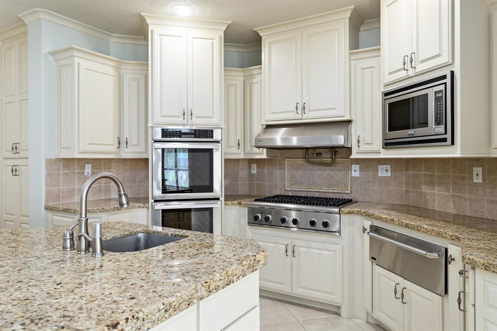 145 Greenhead Point Drive, Orange, Texas image 16