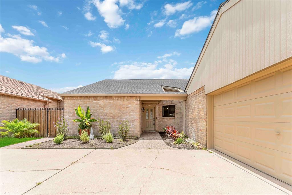 14147 Hillvale Drive