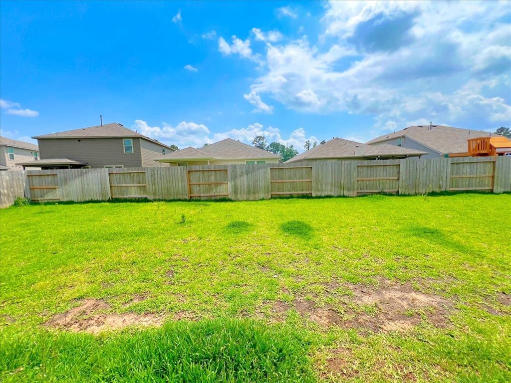 17014 Wild Stream Court, Conroe, Texas image 4