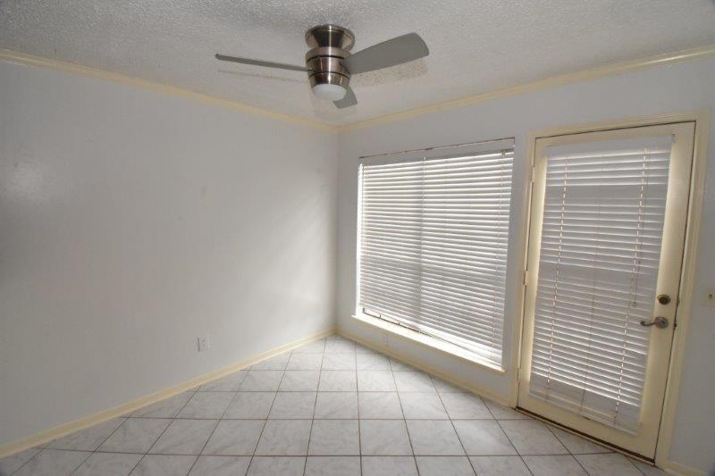 9007 Woodleigh Drive, Houston, Texas image 7