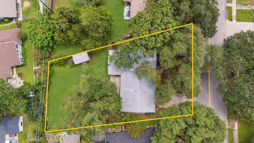 5703 Marilyn Drive