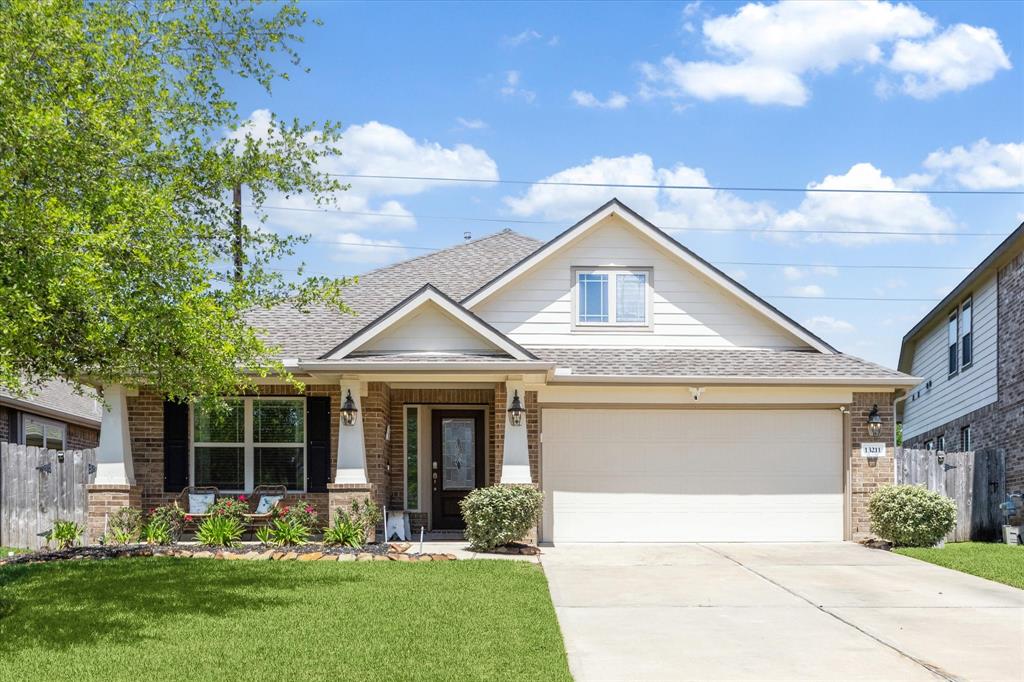 13211 Alcott Forest Lane, Rosharon, Texas image 1