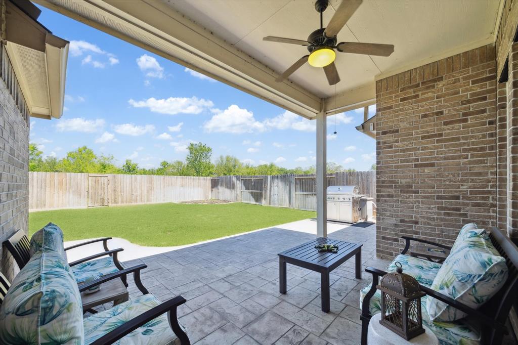 13211 Alcott Forest Lane, Rosharon, Texas image 32