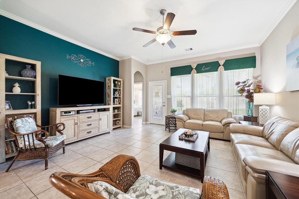 13211 Alcott Forest Lane, Rosharon, Texas image 12