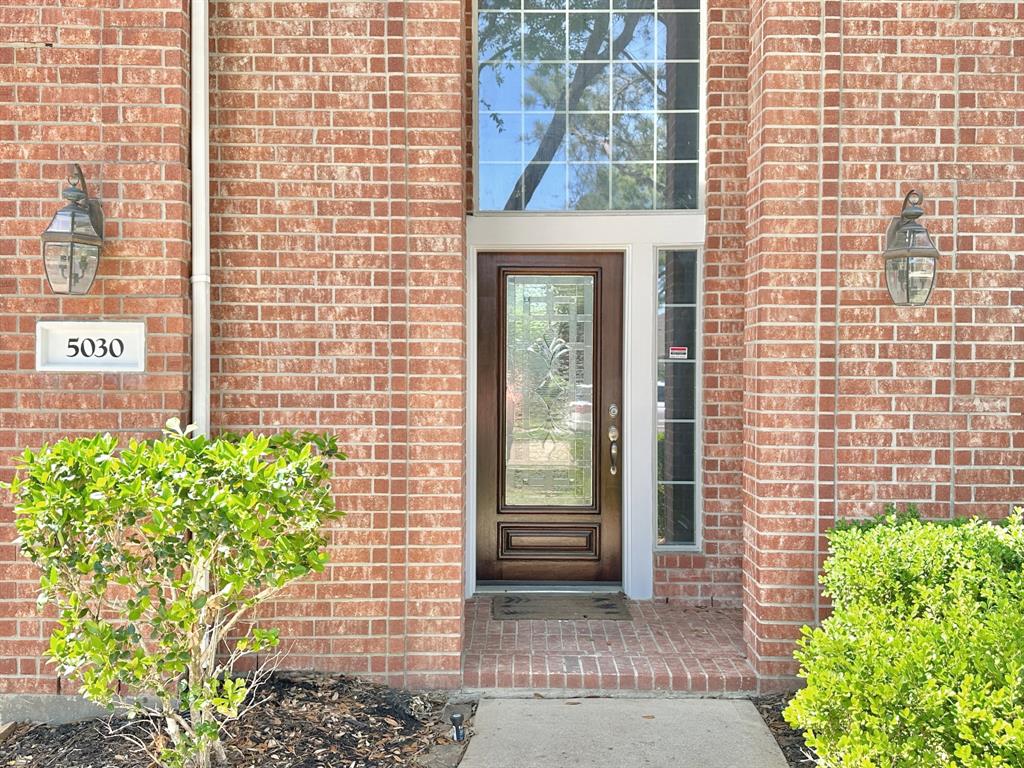 5030 Shadow Breeze Lane