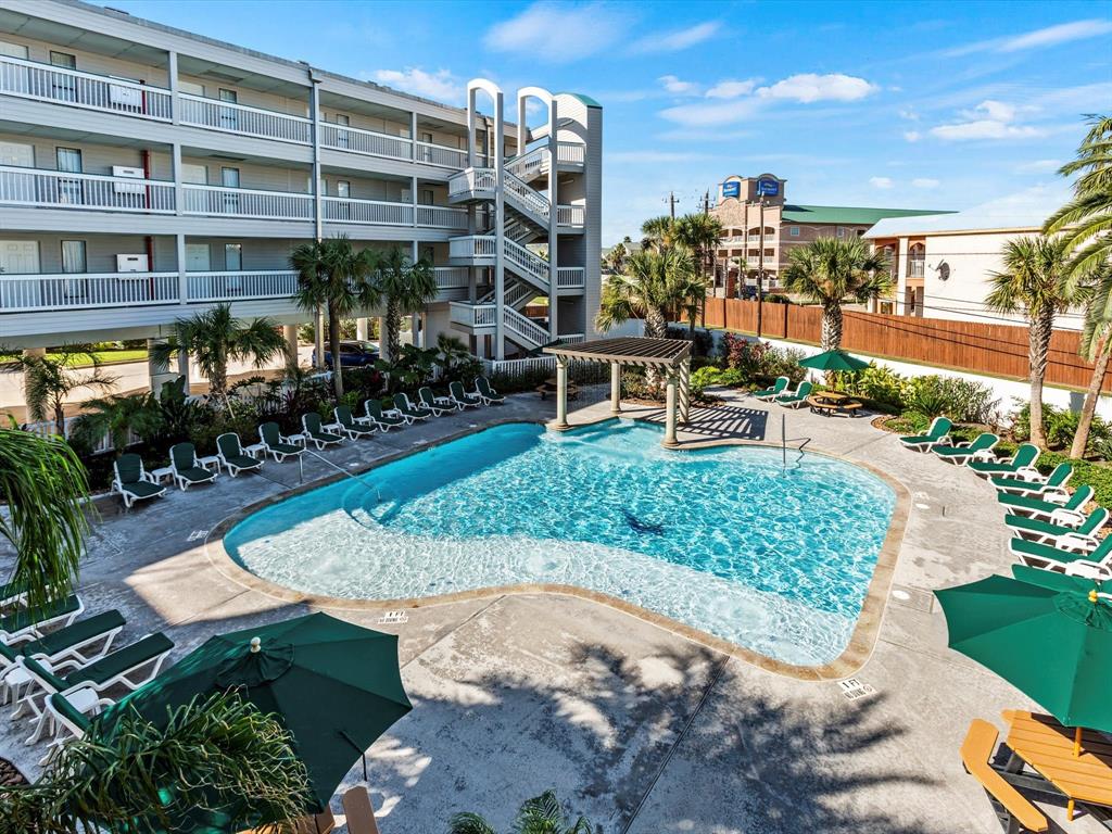 6102 Seawall Boulevard #311, Galveston, Texas image 24