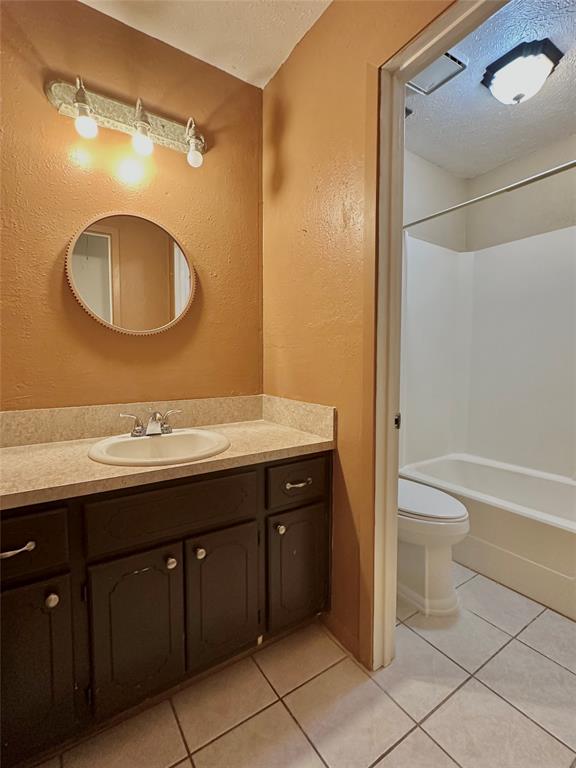 1203 Edgebrook Drive, El Campo, Texas image 21