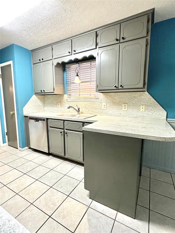 1203 Edgebrook Drive, El Campo, Texas image 10