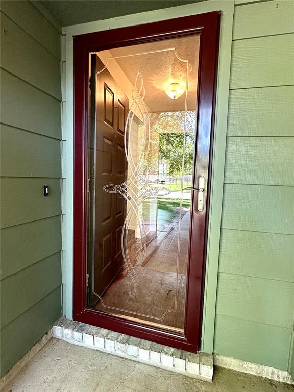 1203 Edgebrook Drive, El Campo, Texas image 4