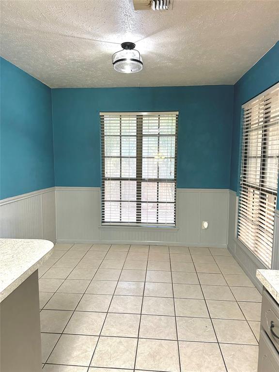 1203 Edgebrook Drive, El Campo, Texas image 13