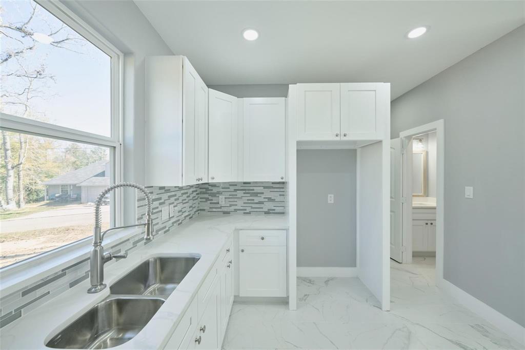 3495 Frontier Raod Rd, Willis, Texas image 14