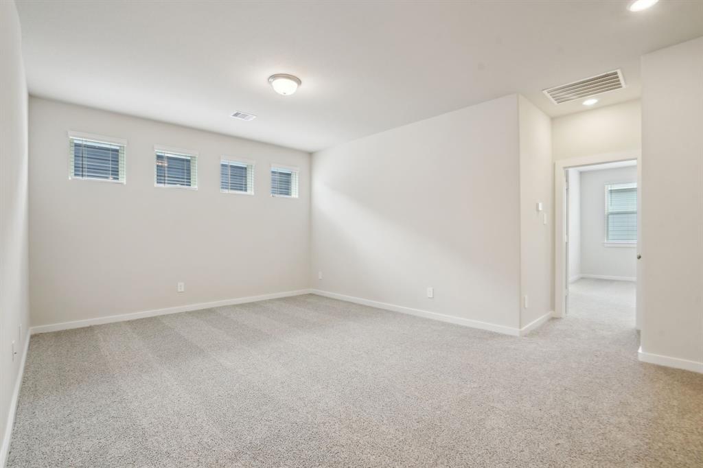 595 Avisa Drive, Kemah, Texas image 19