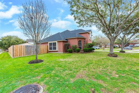 A home in League City