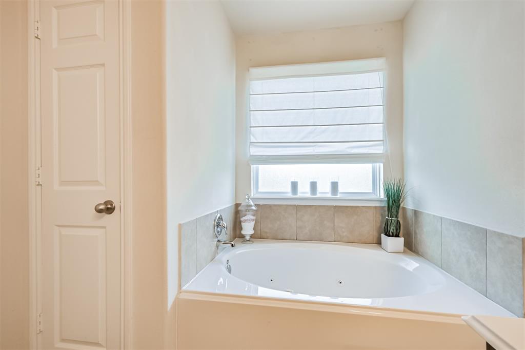 4239 Duneberry Trail, Humble, Texas image 26
