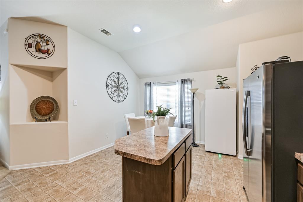 4239 Duneberry Trail, Humble, Texas image 14