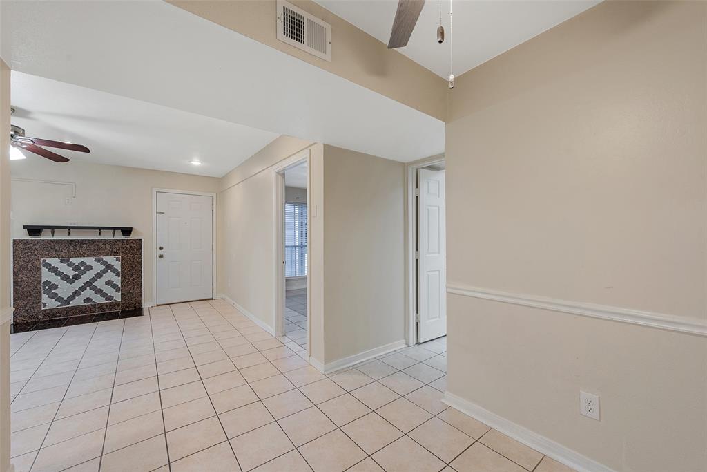 18519 Egret Bay Boulevard #1509, Webster, Texas image 11