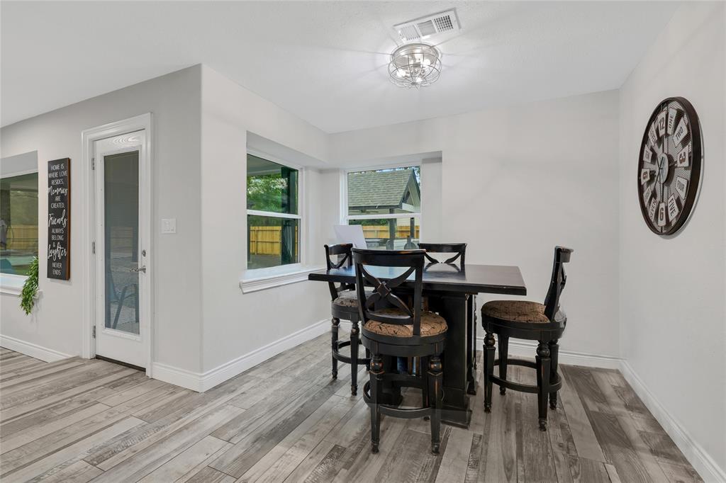 8526 Oakwood Drive, Magnolia, Texas image 37