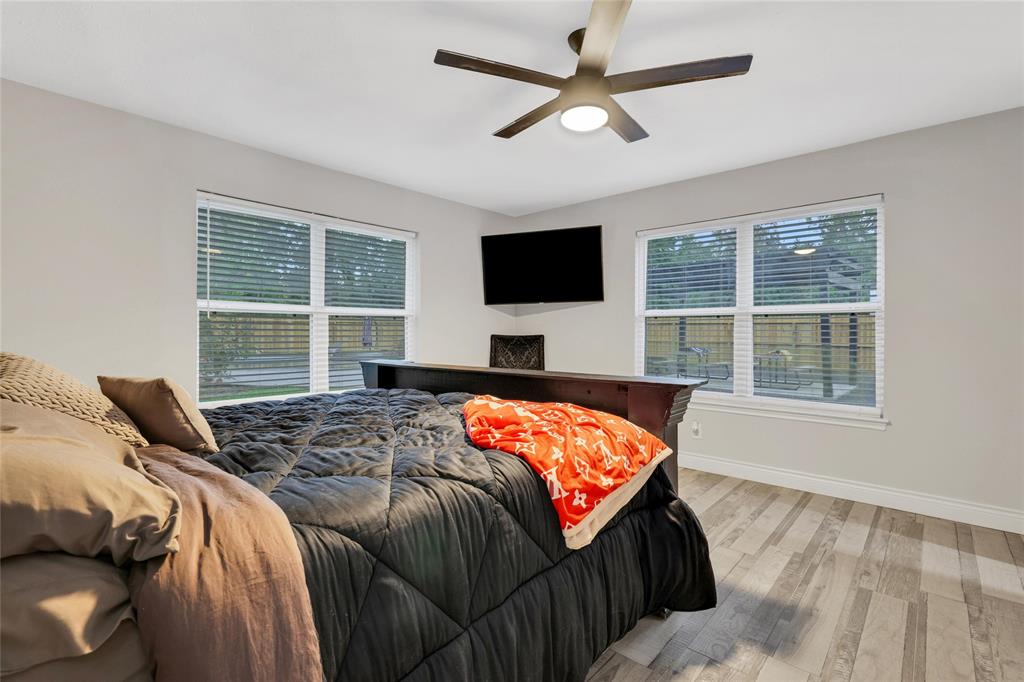 8526 Oakwood Drive, Magnolia, Texas image 45