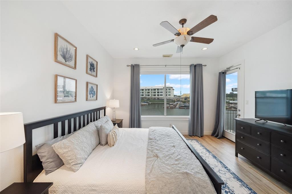 168 Lake Point Boulevard #D204, Conroe, Texas image 17