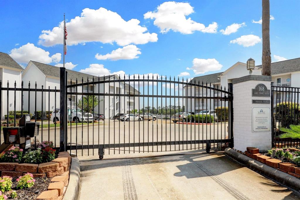 168 Lake Point Boulevard #D204, Conroe, Texas image 3