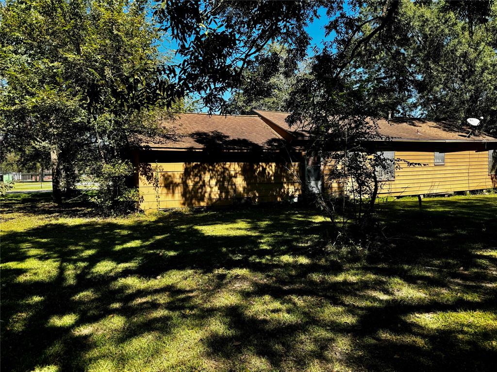 235 W Hartel Street, Sour Lake, Texas image 7