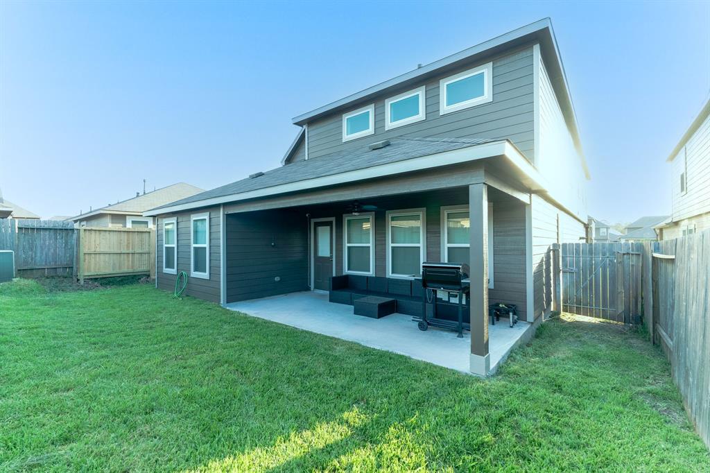 21218 Foxwood Rock Trail, Humble, Texas image 17