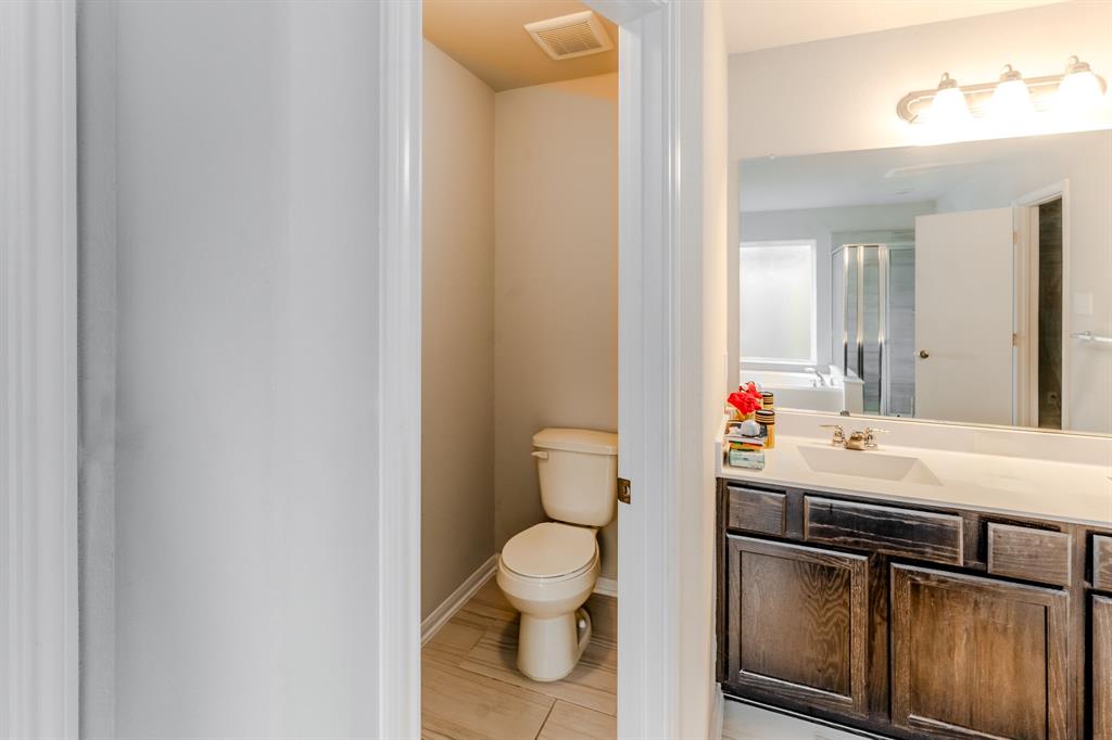 21218 Foxwood Rock Trail, Humble, Texas image 23