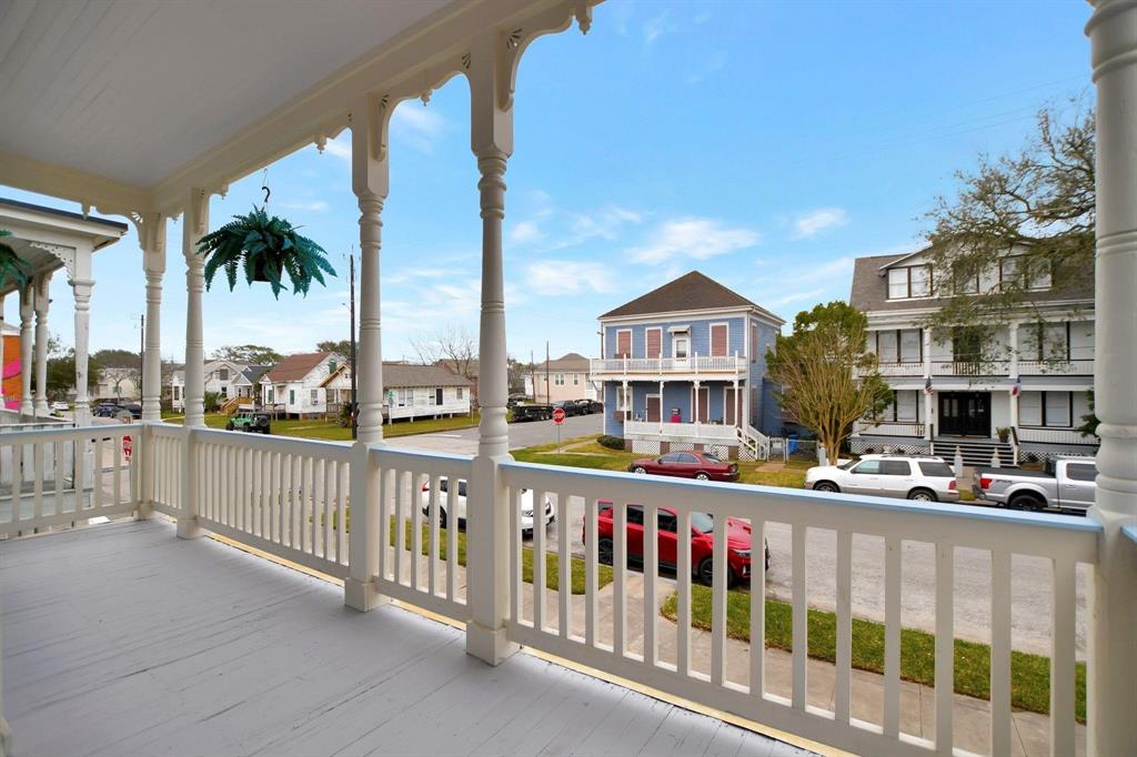 1604 Avenue L, Galveston, Texas image 32