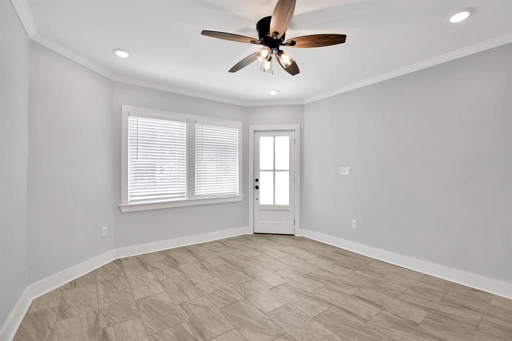 1604 Avenue L, Galveston, Texas image 19