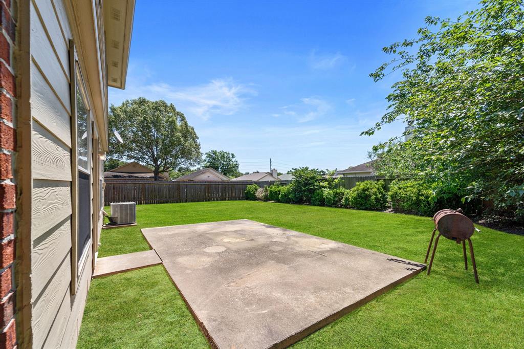 17303 Davenway Drive, Houston, Texas image 15