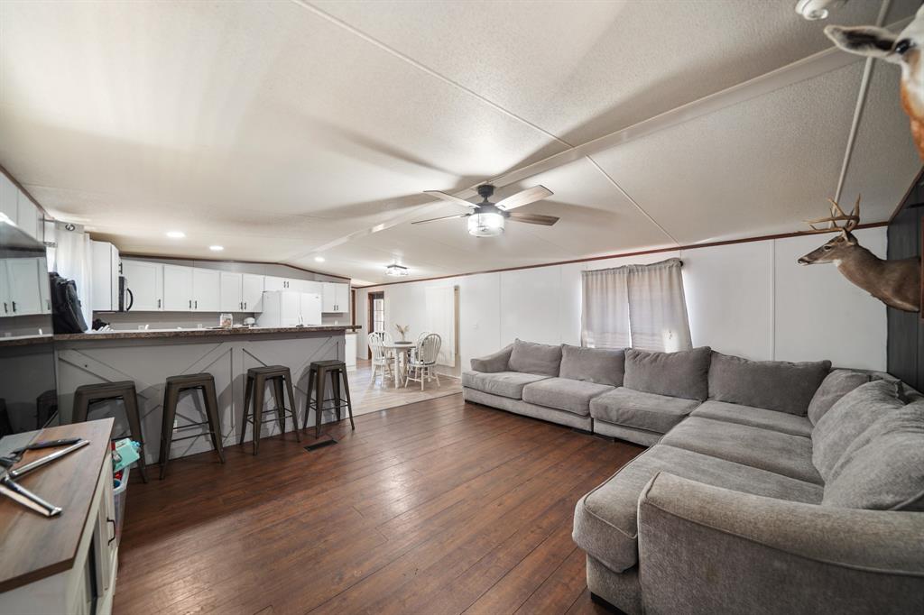 101 County Road 4020b, Dayton, Texas image 2
