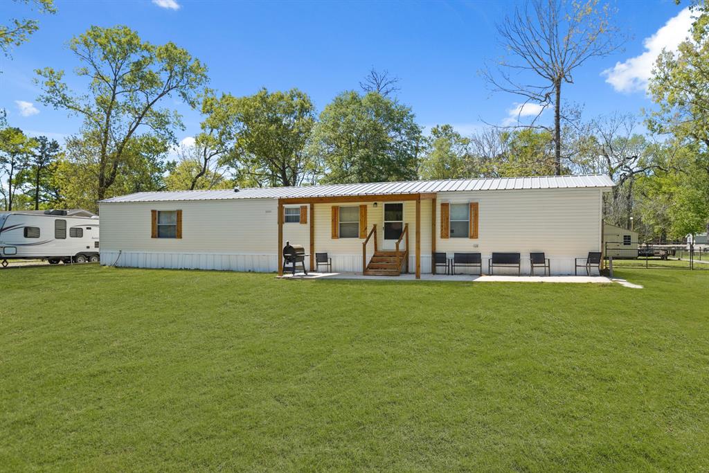 101 County Road 4020b, Dayton, Texas image 1