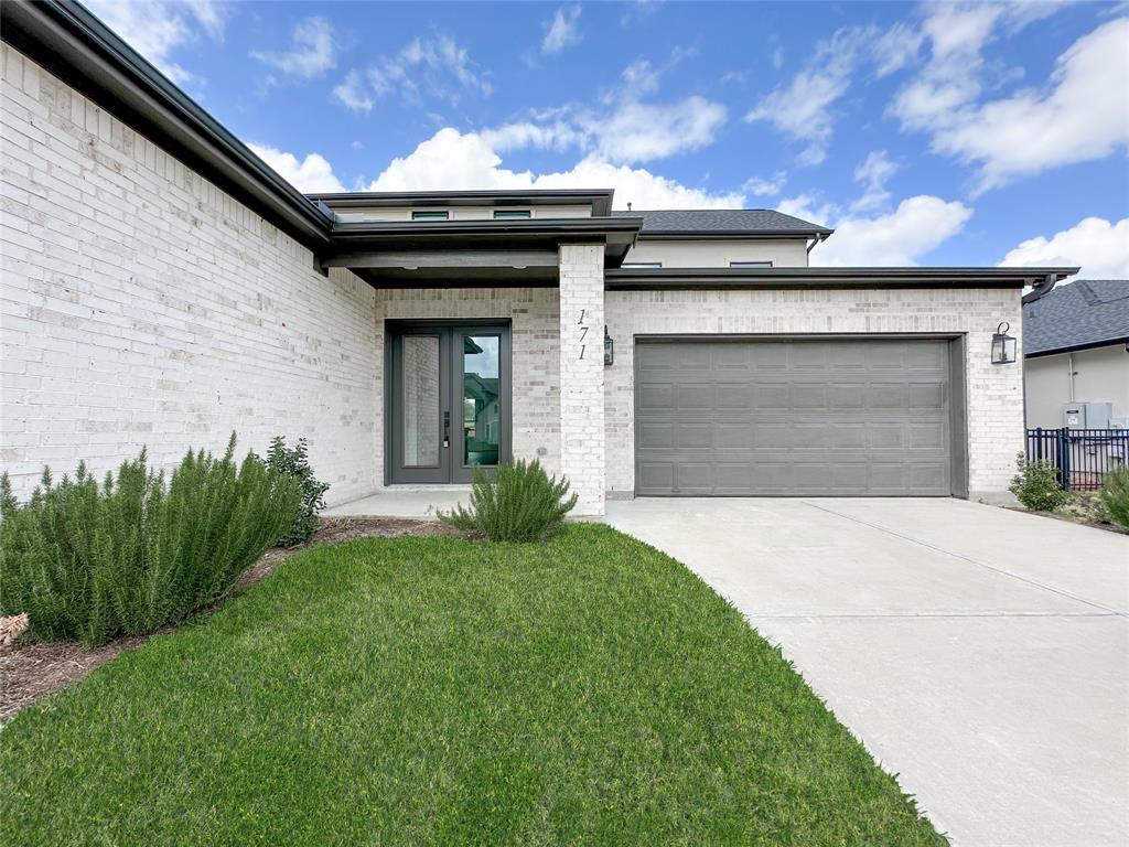 171 Waterford Way