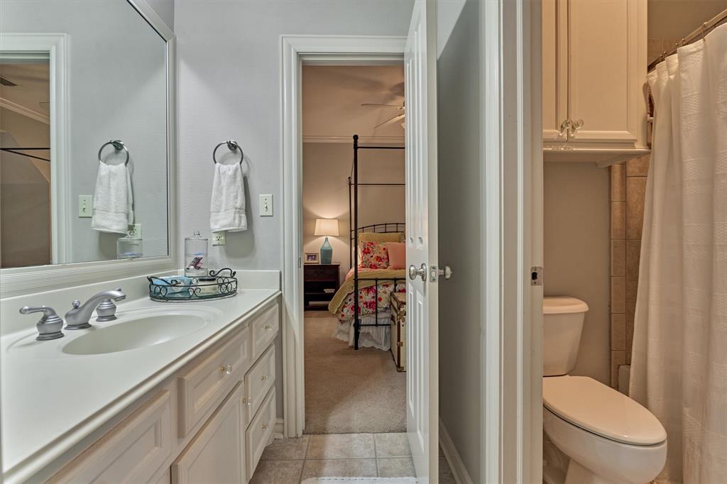 11 E Thymewood Place, The Woodlands, Texas image 34