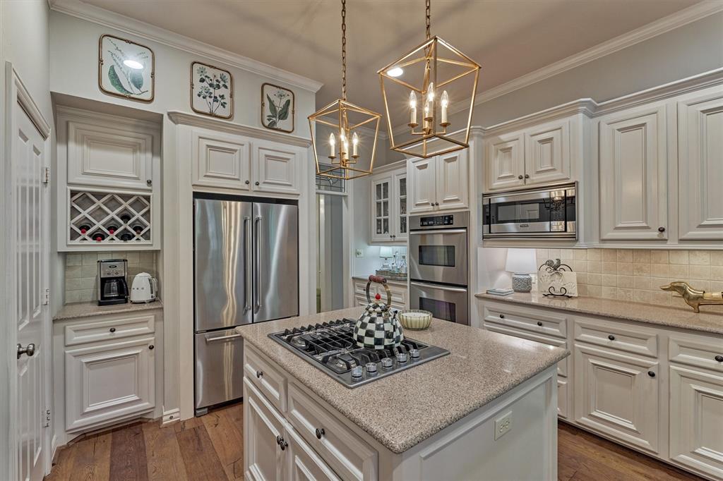 11 E Thymewood Place, The Woodlands, Texas image 19