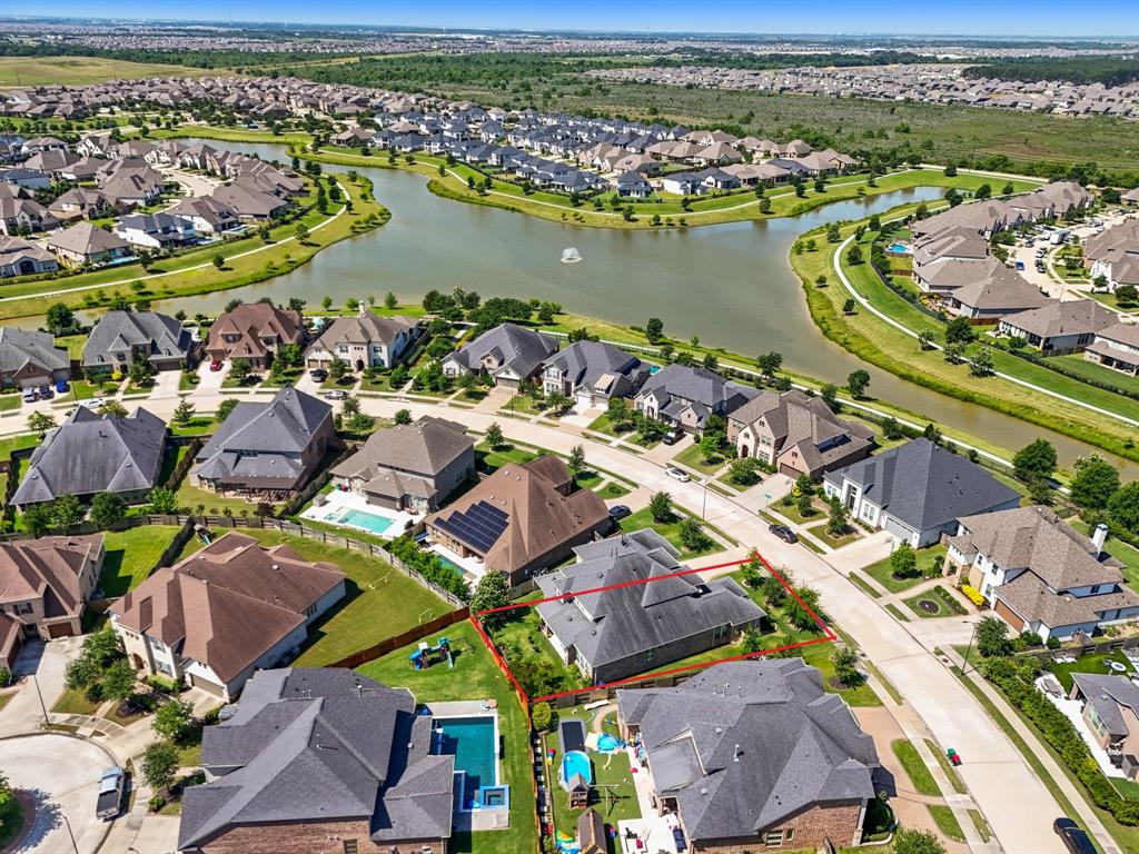 6602 Rochester Lake Loop, Katy, Texas image 5