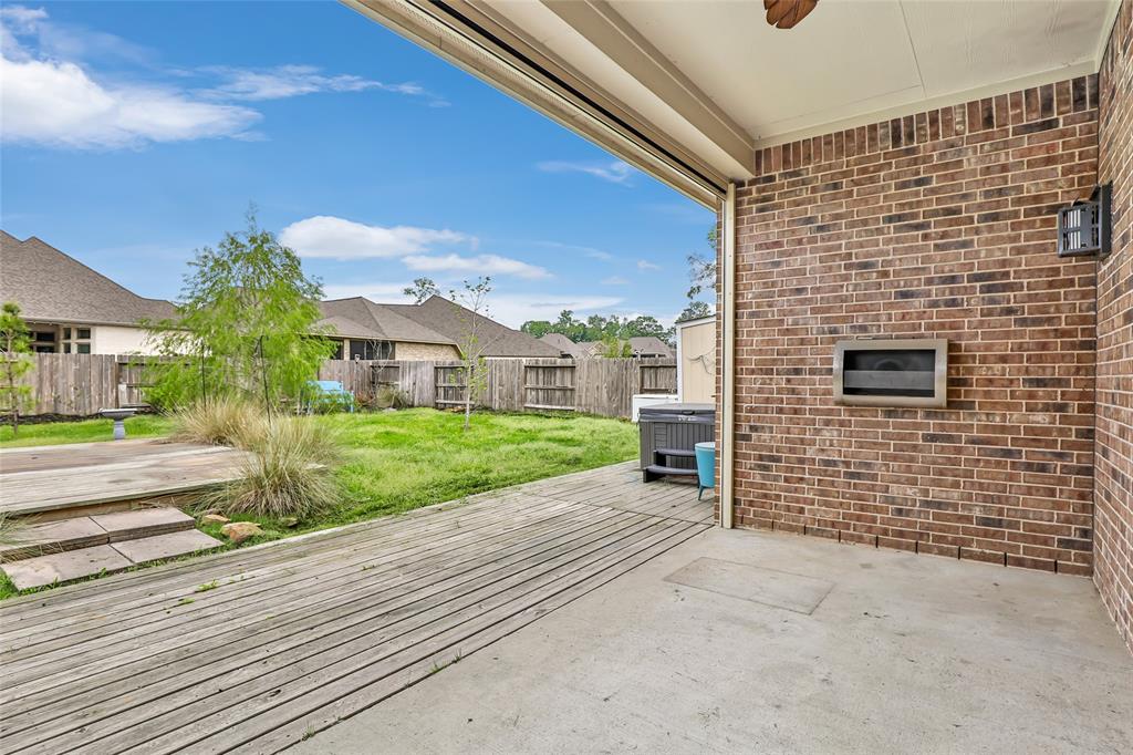 23509 Red Juniper Lane, New Caney, Texas image 5