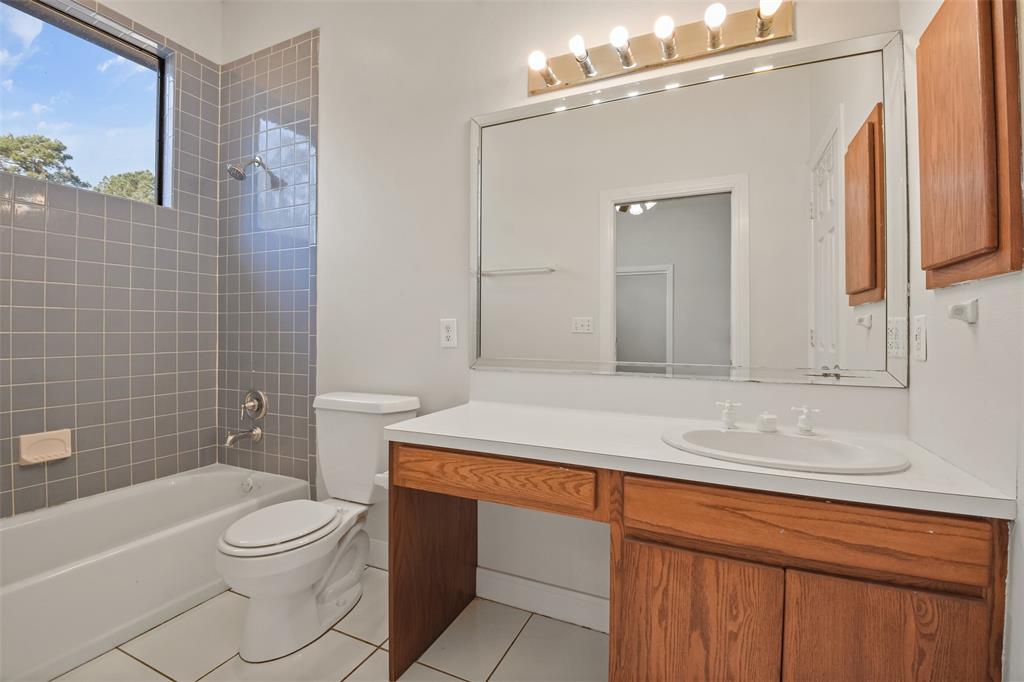 5 Oak Crest Circle, Magnolia, Texas image 30