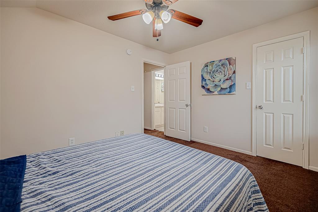 3914 Teal Run Meadows Drive, Fresno, Texas image 31