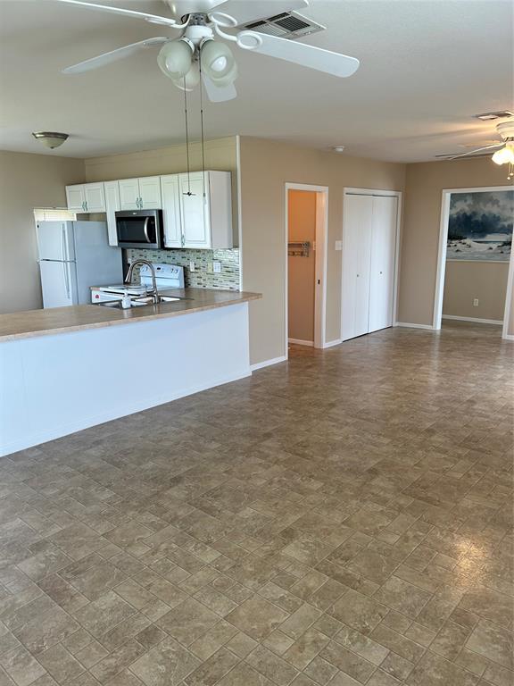 3913 1st St, Galveston, Texas image 14