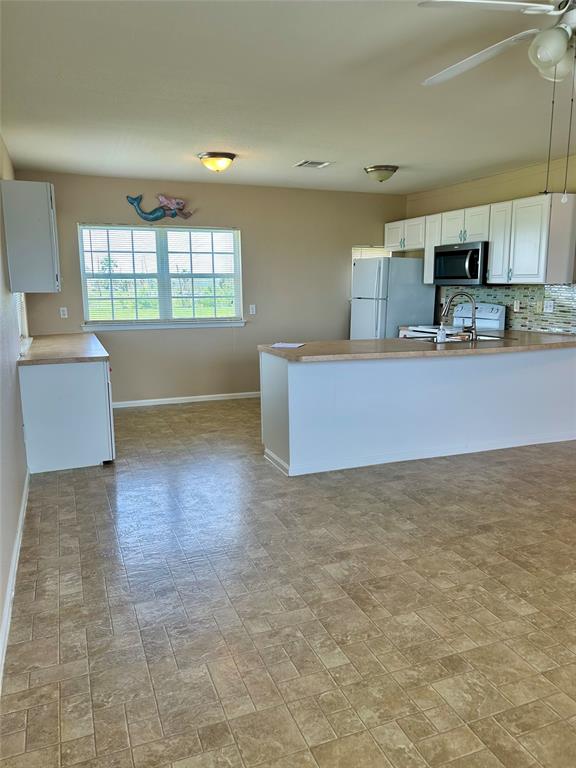 3913 1st St, Galveston, Texas image 15